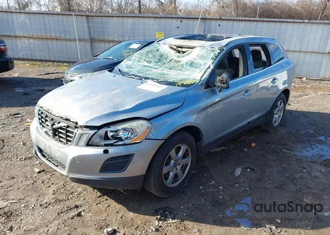 2011 Volvo Xc60 3.2 from USA, damaged, VIN YV4952DZ5B2217951